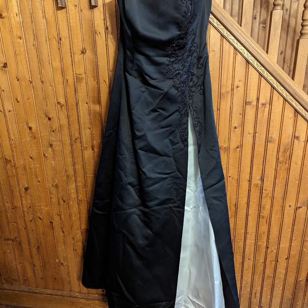Women's dress